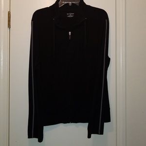 Cute black zipped jacket